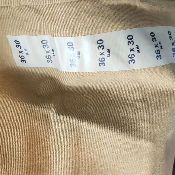 Old Navy Slim Uniform Non-Stretch Chino Pants - Picture 9 of 9
